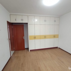 位于省车站旁京都大厦住房3室两厅一厨两卫出租（售），有意者电联，13198140838
